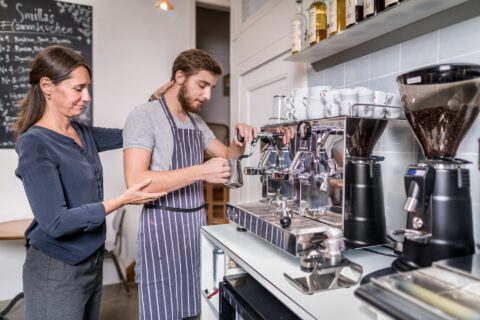 760A1369_original Eine Therapeutin gibt Tipps für eine bessere Haltung im Alltag